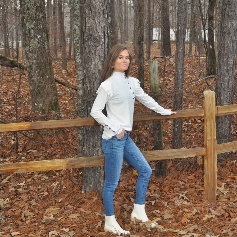 White Long sleeve button top